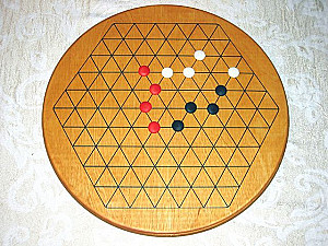 
                            Изображение
                                                                настольной игры
                                                                «Ava»
                        