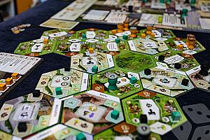 Вдали за Горизонтом