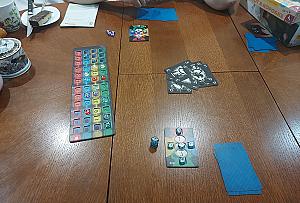 Кот в коробке