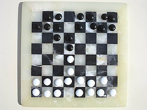 
                            Изображение
                                                                настольной игры
                                                                «Crossings»
                        