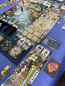 Руины острова Арнак. Лидеры Экспедиции