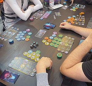 Теневые торговцы