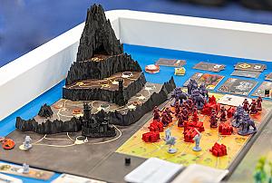 The Lord of the Rings: The King's Gambit