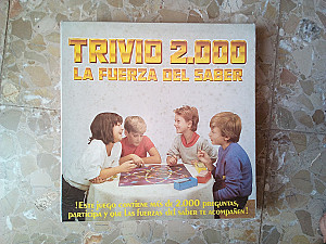 
                            Изображение
                                                                настольной игры
                                                                «Trivio 2.000: La Fuerza del Saber»
                        