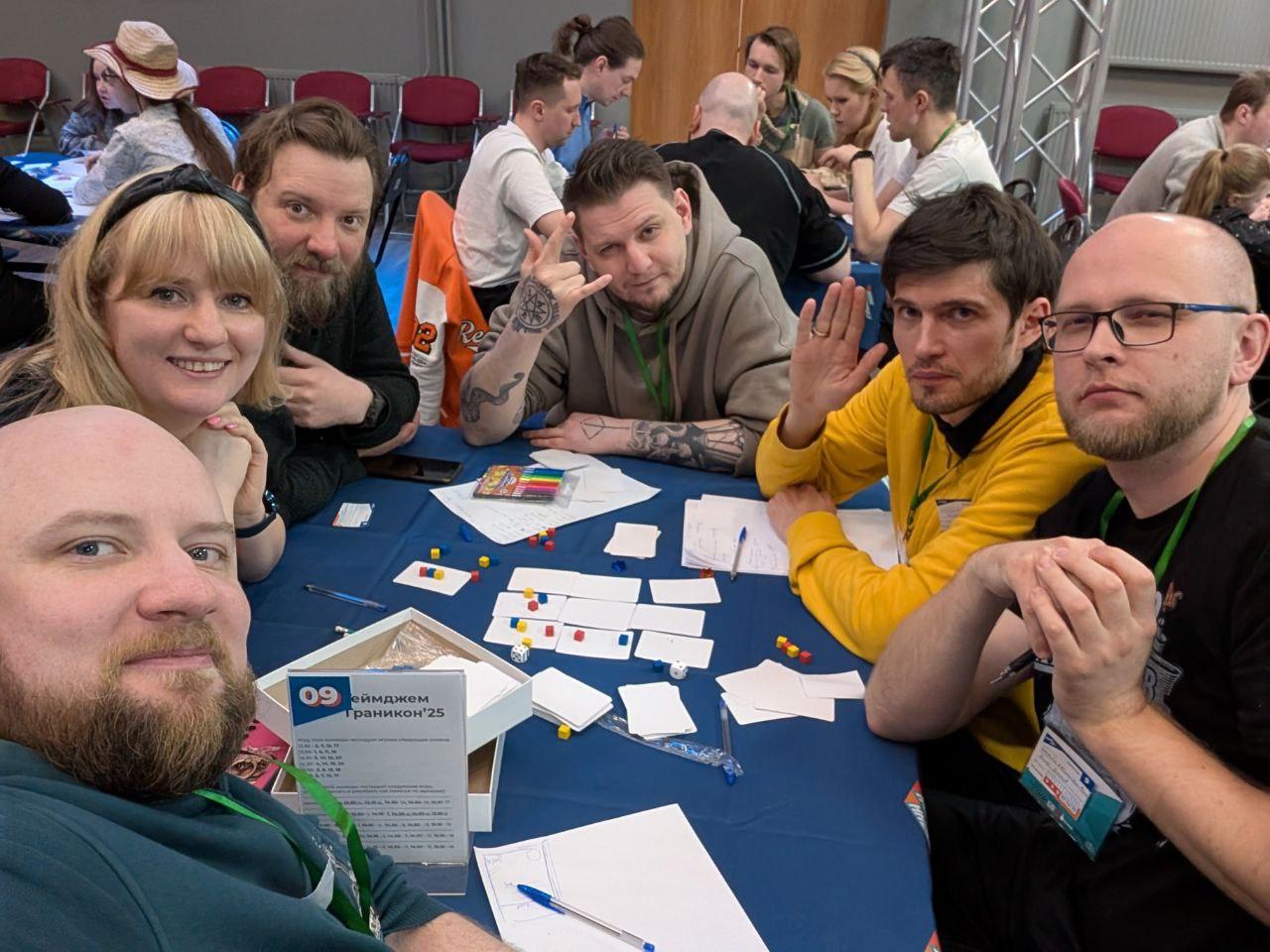 Эксперты в Области Настольного Меминга (горжусь названием)