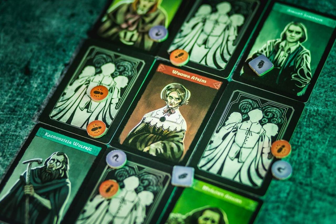 С БГГ - картишки и жетончики